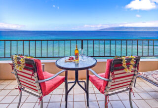 7th Floor Oceanfront Lanai Dining View